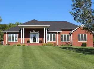 155 Badgett Ln, Hartsville, TN 37074