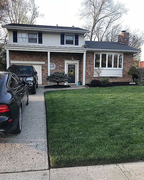 1st image of 4664 Leadwell Ln