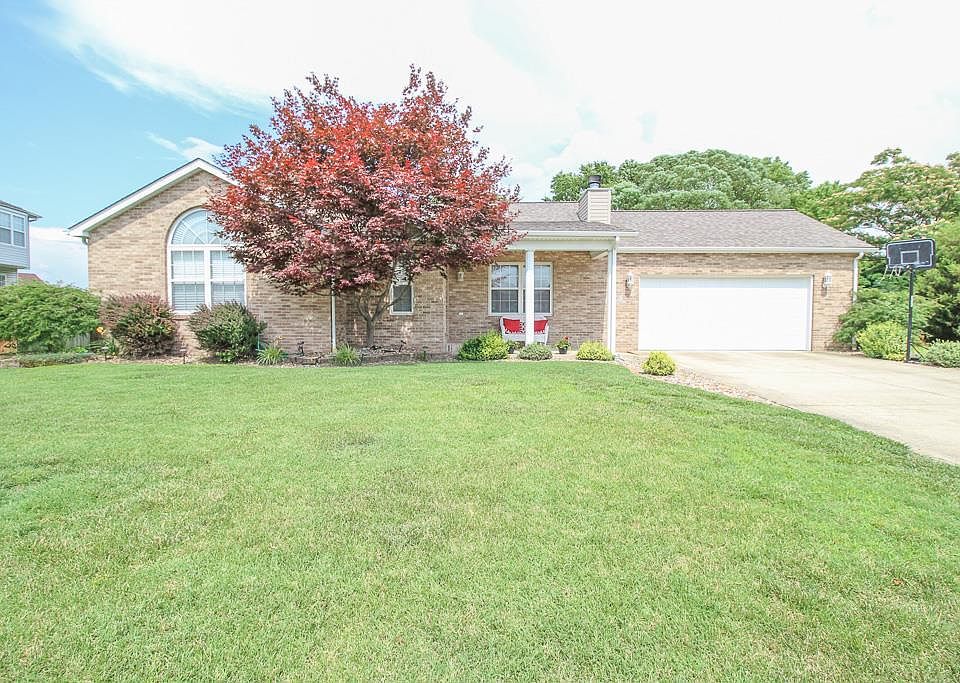 1st image of 460 Carroll Dr