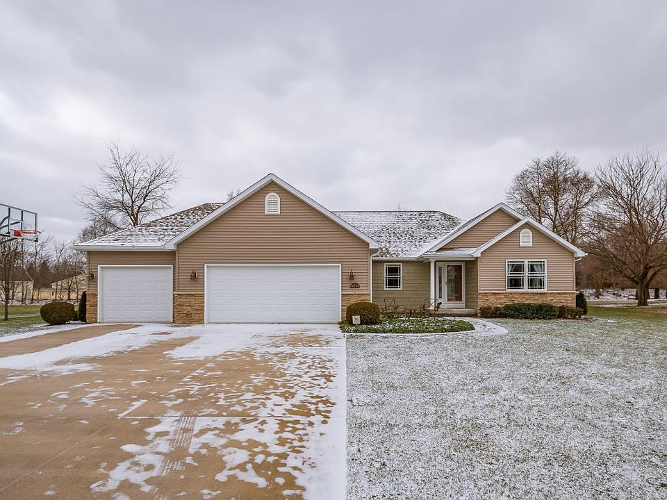 69798 Roy Dr-1