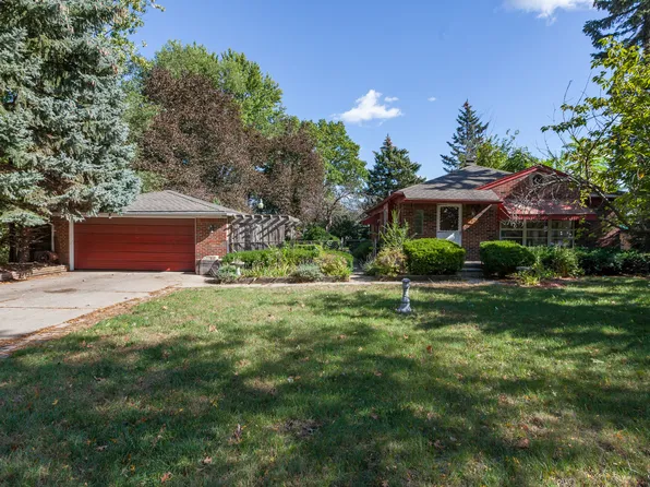 17821 W Outer Dr, Dearborn Heights, MI 48127