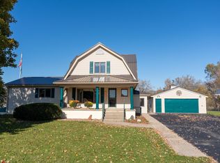 1827 E Broomfield Rd, Mount Pleasant, MI 48858