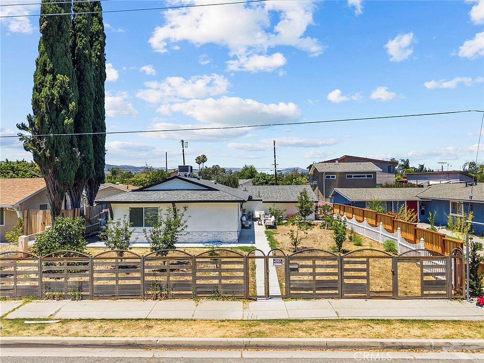 1st image of 23817 Victory Blvd