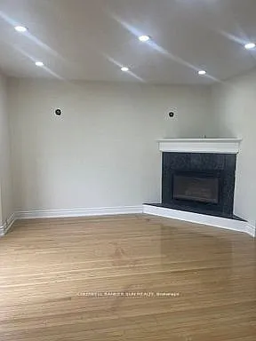 3 bed, $2,490 — Photo 3