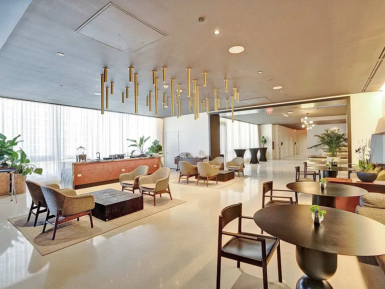 Building's Lounge