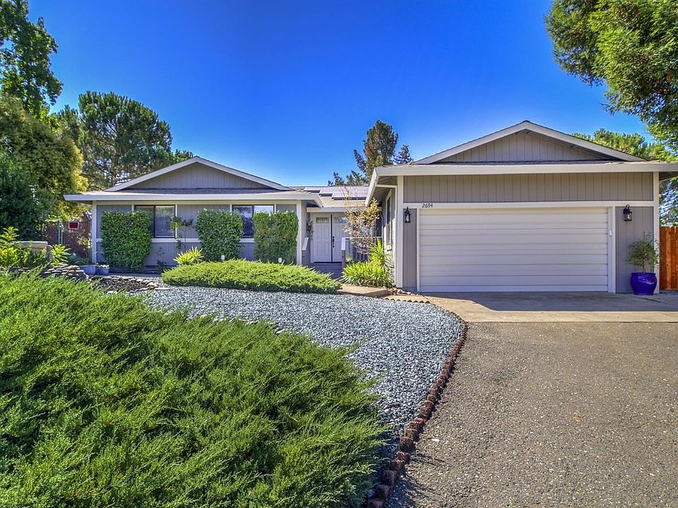 1st image of 2694 La Canada Ct