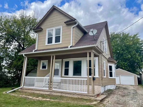 410 E Franklin Ave, Neenah, WI 54956