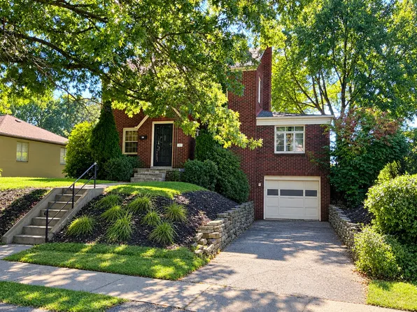 218 Jackson Cir, Pittsburgh, PA 15229