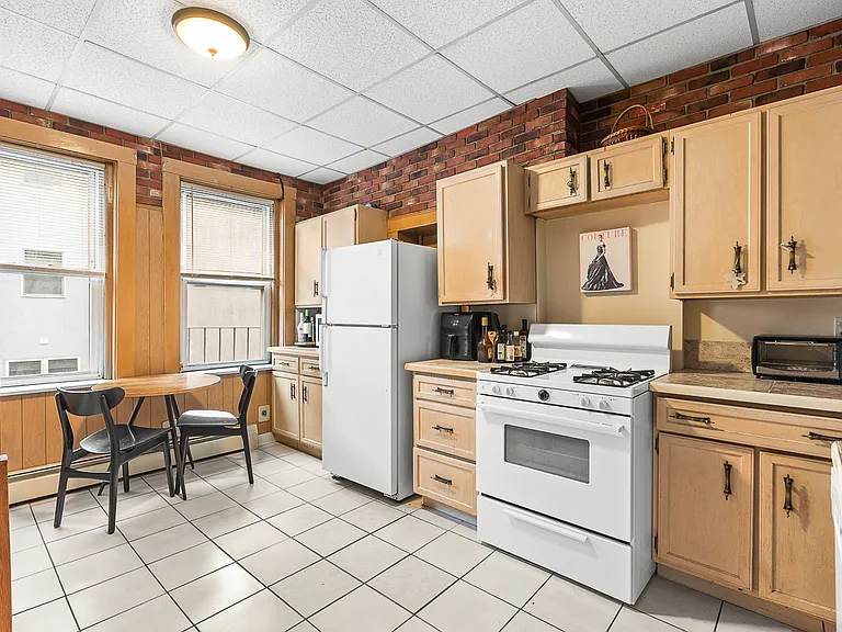 4 Baldwin Pl #3 — Photo 3