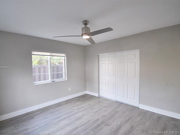 4th image of 1135 8th St APT 6A