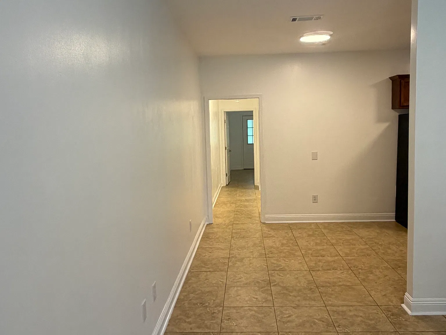 2 bed, 1150 sqft, $1,340 — Photo 4
