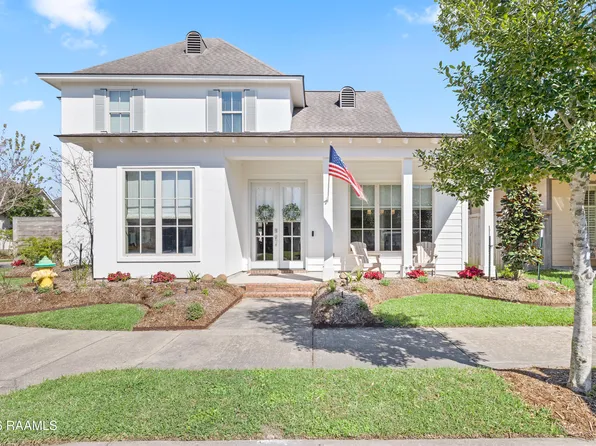 406 Annaberg Dr, Youngsville, LA 70592