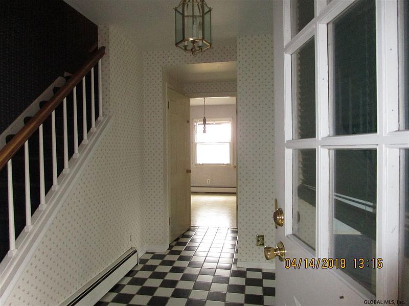 2nd image of 189 UPPER STEADWELL Avenue
