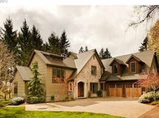 13764 Knaus Rd, Lake Oswego, OR 97034