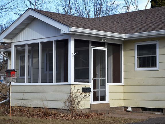 2nd image of 15 1/2 W KNAPP Street