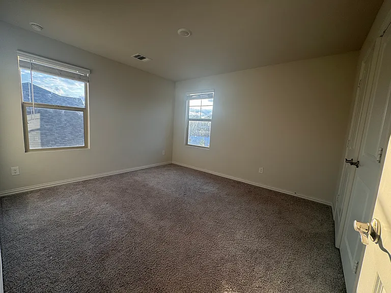 10452 Potawatomi Ln — Photo 32