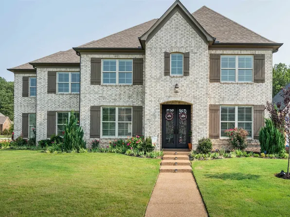 10450 Ashlyn Valley Dr, Lakeland, TN 38002