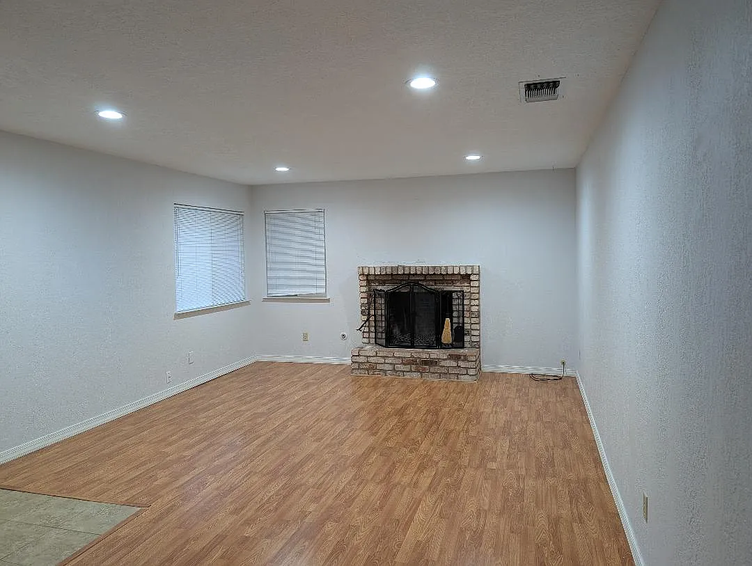 3 bed, 1496 sqft, $2,750 — Photo 3