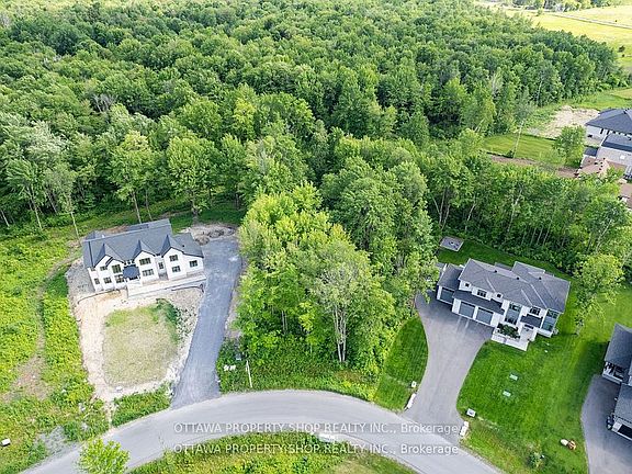 2nd image of 583 Shoreway Dr