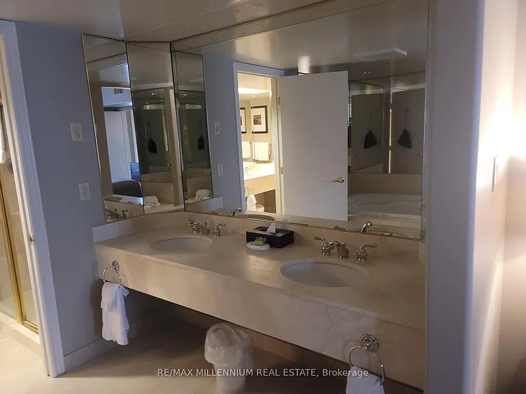 90 Highland Dr #2442-43 — Photo 13