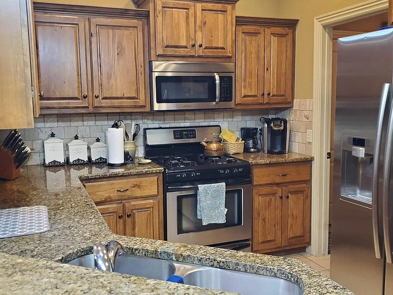 3827 E Embry Dr — Photo 5