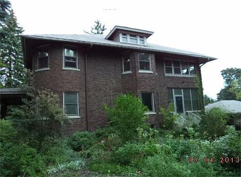 2nd image of 120 Liberty St