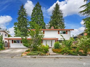 2132 N 172nd St, Seattle, WA 98133