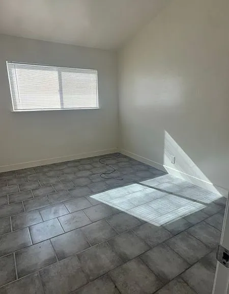 2558 Cortez St — Photo 5