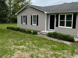 5926 Russellville Rd, Morgantown, KY 42261