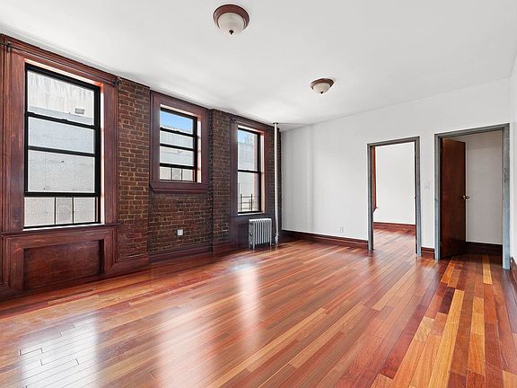 2nd image of 174 W 109th St APT 2E