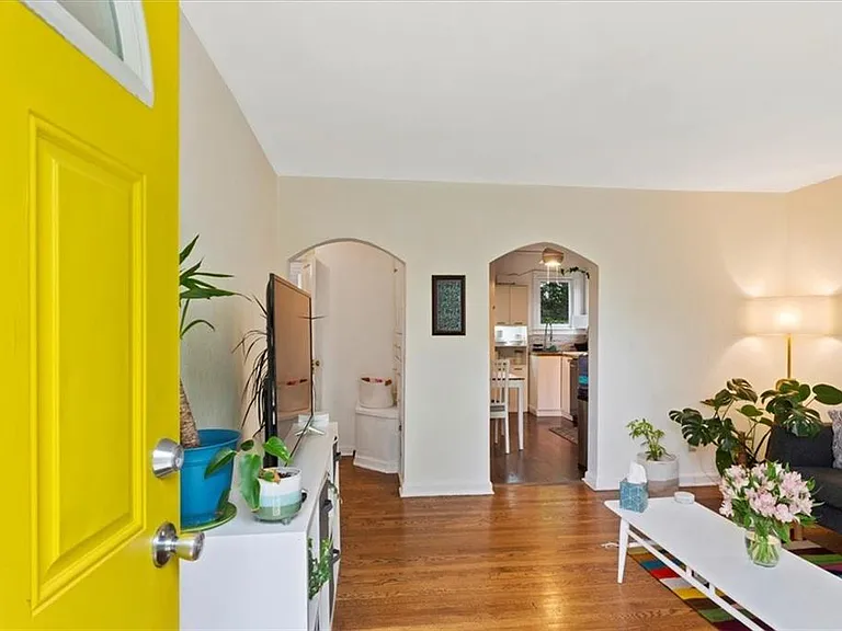 3308 Wood Ave — Photo 4
