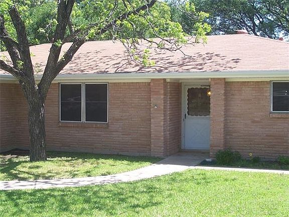 3rd image of 11401 Indianhead Dr