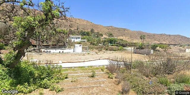 20521 Roca Chica Dr — Photo 25