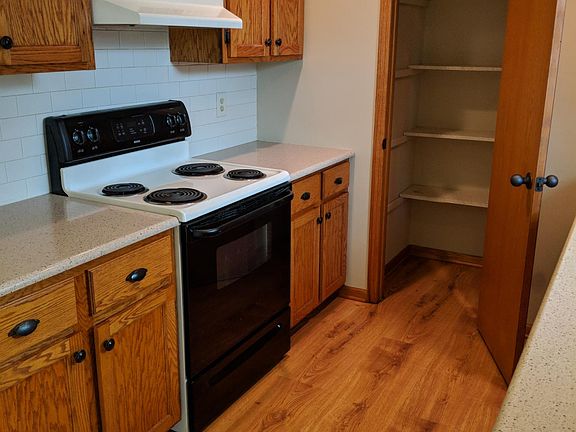 4th image of 3251 S McComas Ave