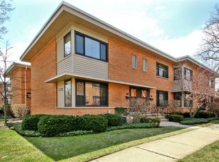 535 Ridge Rd, Wilmette, IL 60091