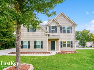 5519 Pinebrook Ln, Winston Salem, NC 27105