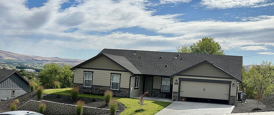 1st image of 309 S 12th St Lot 5