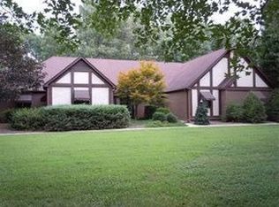 2811 Hall Ln, Winston Salem, NC 27127