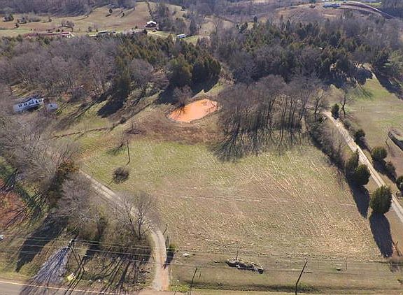 3rd image of 9303 W Lee Hwy