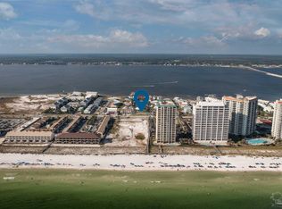 Sonata Ct, Navarre, FL 32566