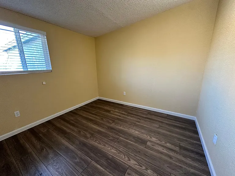 72664 Sunnyslope Dr — Photo 12