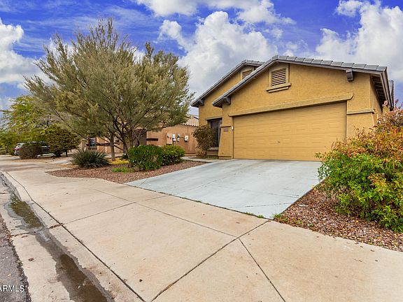 4th image of 2115 S 101st Lane