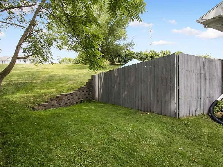 52 Jema Ct — Photo 20