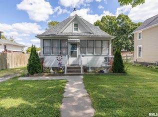 326 N Vail St, Geneseo, IL 61254