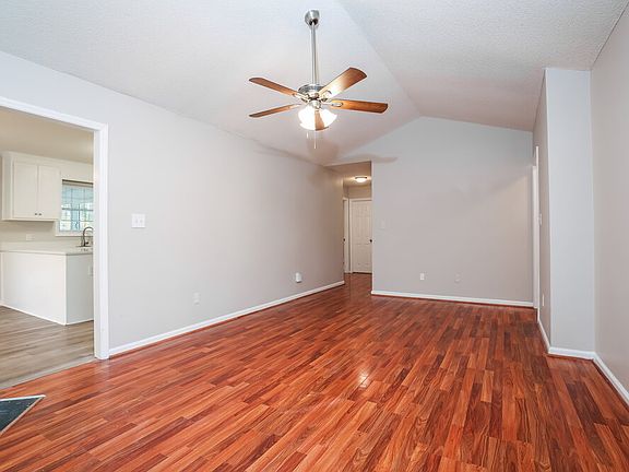 4th image of 1461 Smokey Mountain Dr