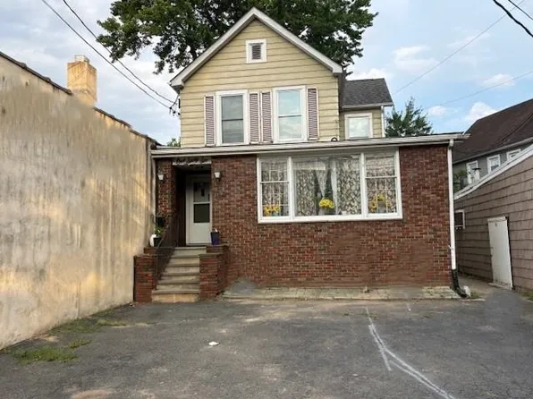 166 Rochelle Ave APT 2, Rochelle Park, NJ 07662