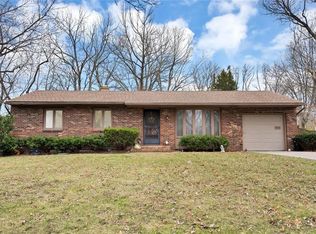 8851 E 53rd Ter, Raytown, MO 64133