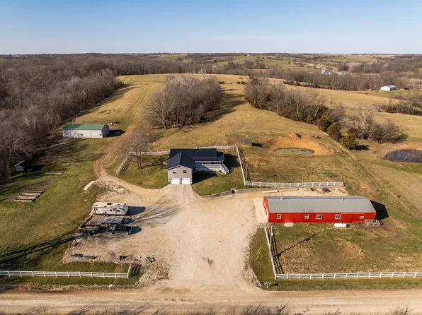 27976 143rd St, Unionville, MO 63565