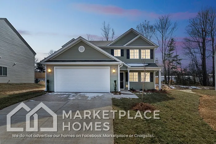 5 bed, 3.5 bath, 2712 sqft, $2,395 — Photo 1