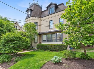 6015 Walnut St APT 201, Pittsburgh, PA 15206